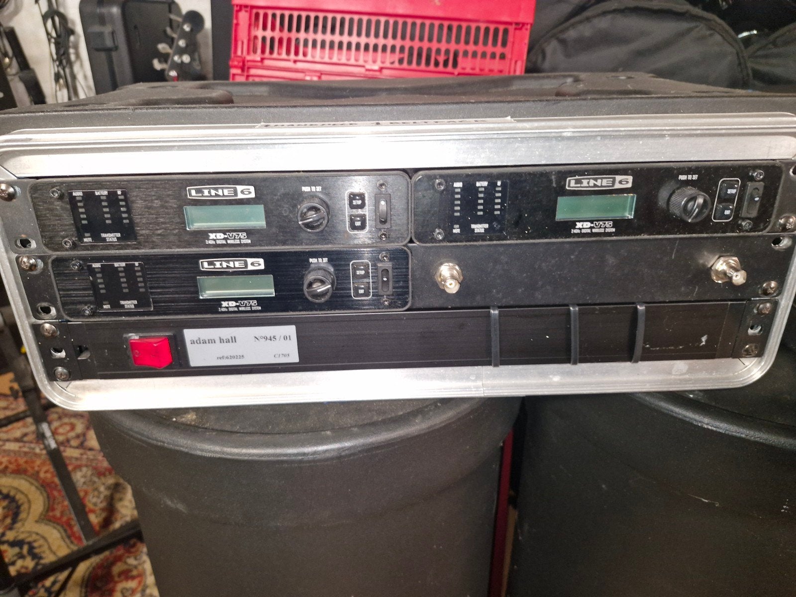 3 x Line 6 XD-V75 Draadloos Microfoonsysteem met Rack, Ophalen of Verzenden, Gebruikt, Zangmicrofoon, Draadloos