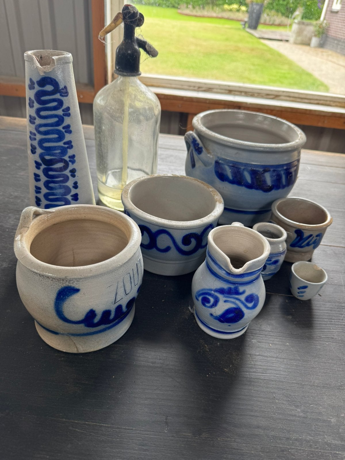 Delfts blauw aardewerk, Ophalen