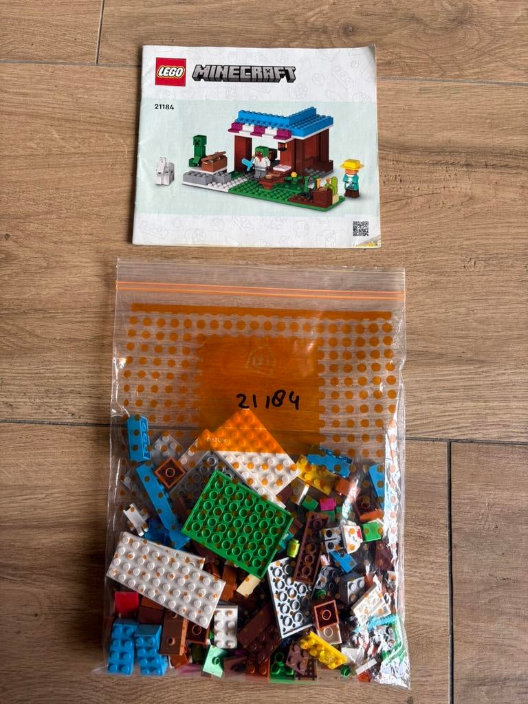 21184 LEGO Minecraft De bakkerij, Ophalen of Verzenden, Zo goed als nieuw, Complete set, Lego