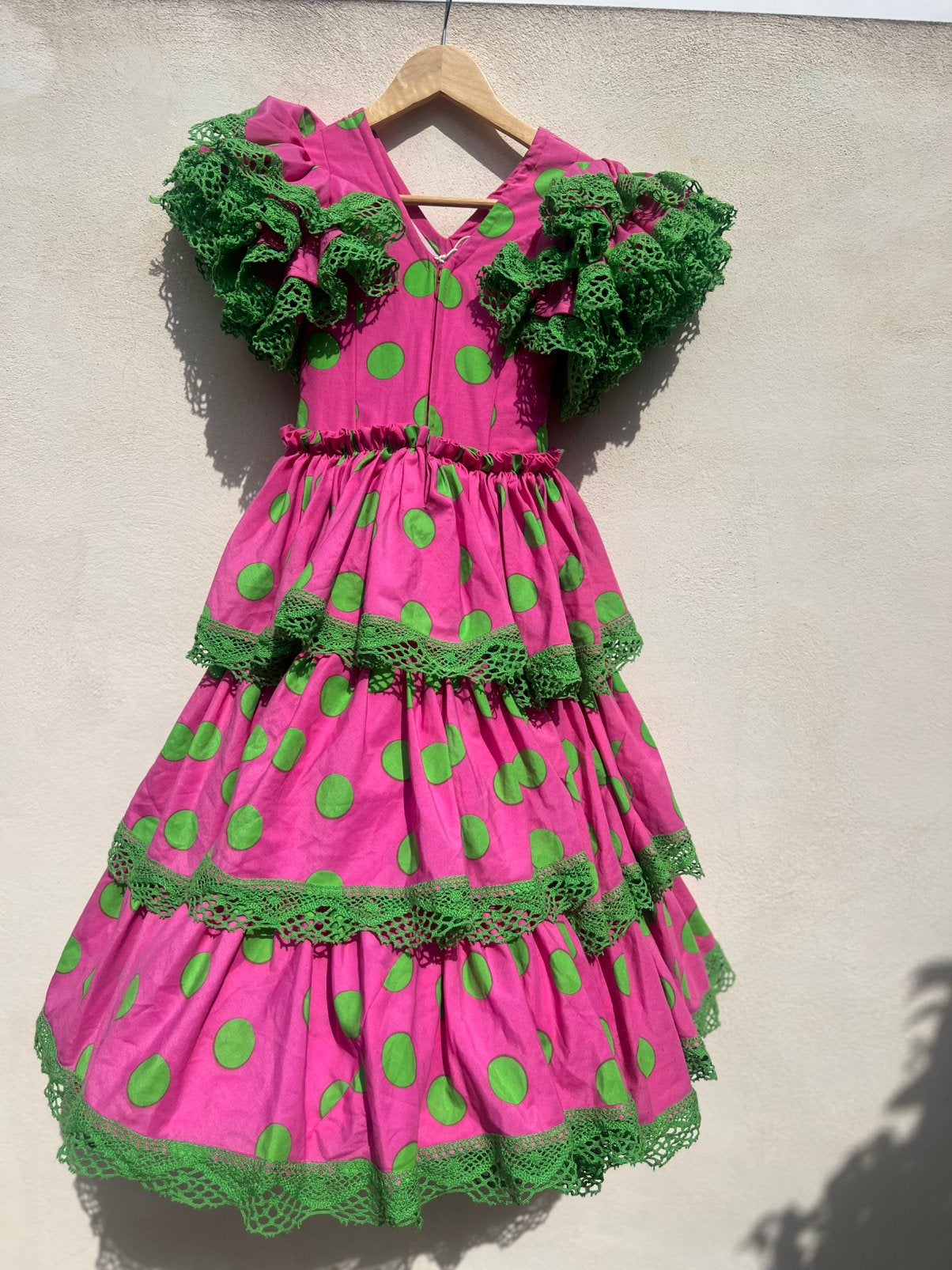 Fantastische originele Spaanse flamingo jurk j, Ophalen of Verzenden, Zo goed als nieuw