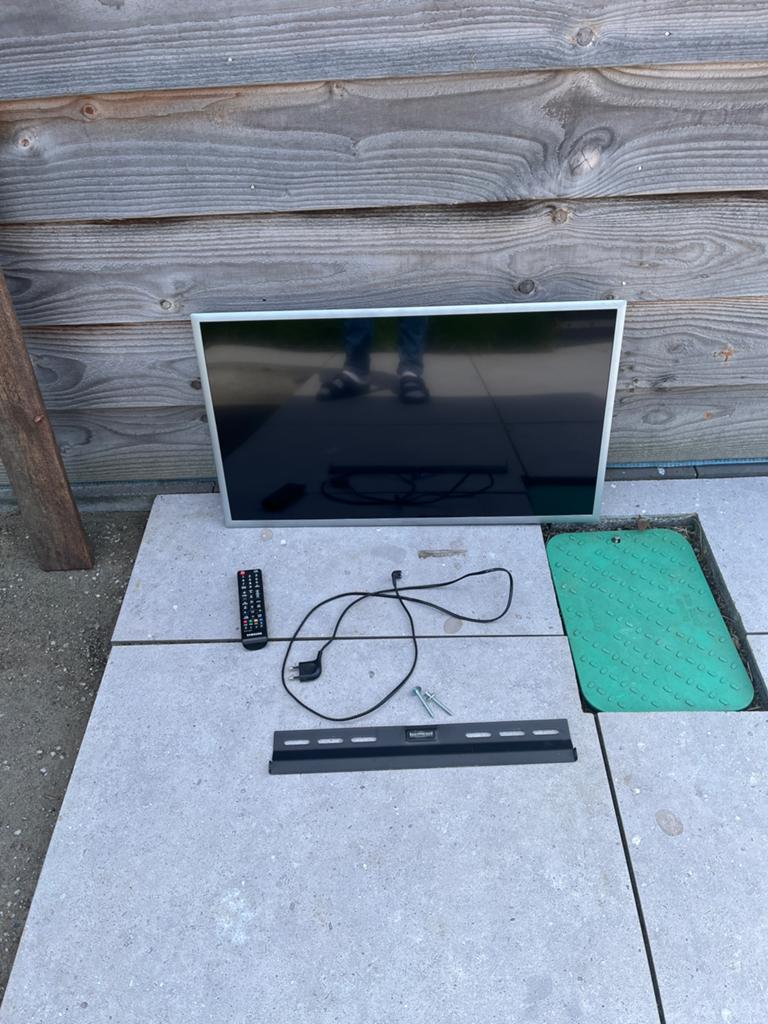Samsung platte tv plus beugel, 50 Hz, Ophalen of Verzenden, Zo goed als nieuw, Samsung