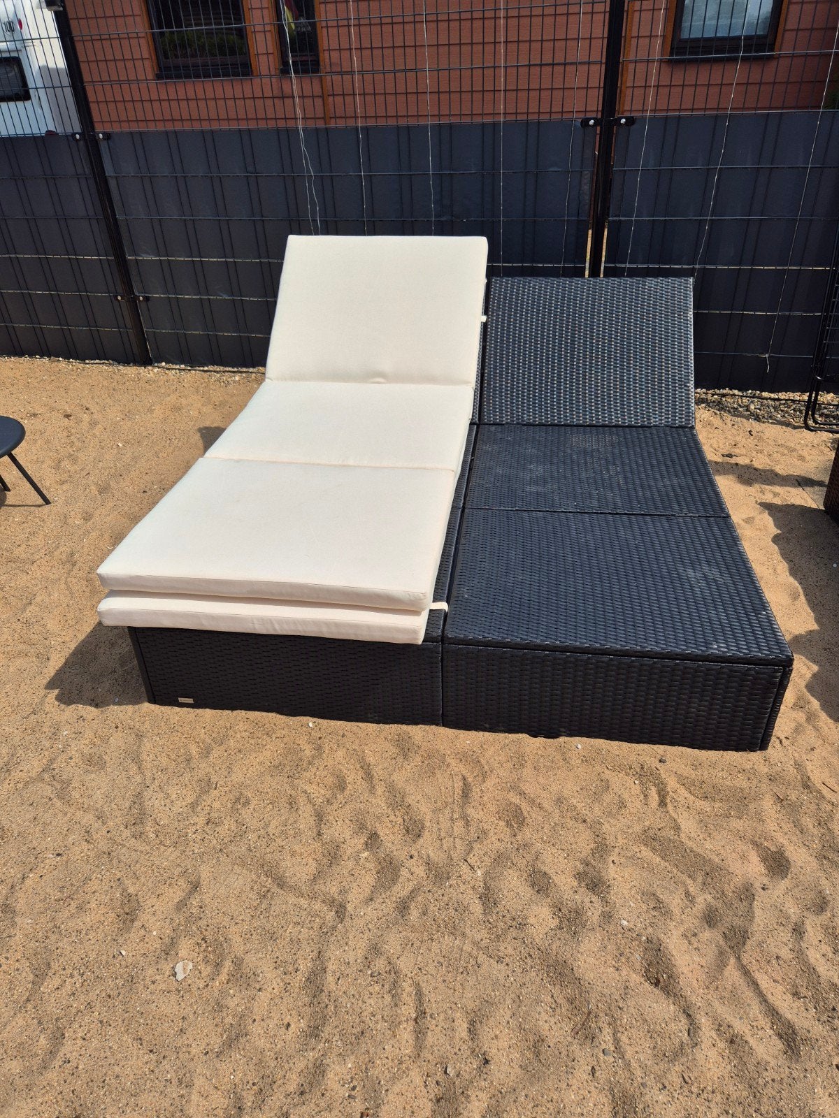 Wicker ligbed met verstelbare rugleuning - 2 persoons, Tuin en Terras, Ligbedden, Ophalen, Zo goed als nieuw, Wicker, Verstelbaar
