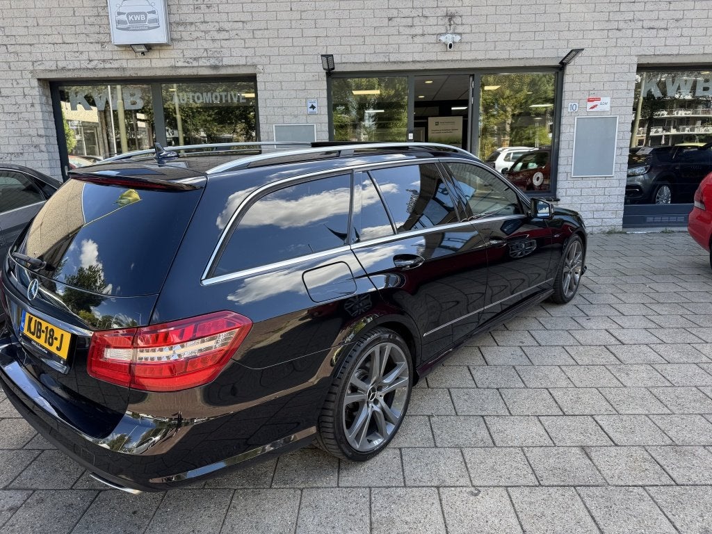 Mercedes-Benz E-Klasse Estate 500 AMG Harman Night vision Lu, Auto's, Euro 5, Gebruikt, 8 cilinders, Zwart