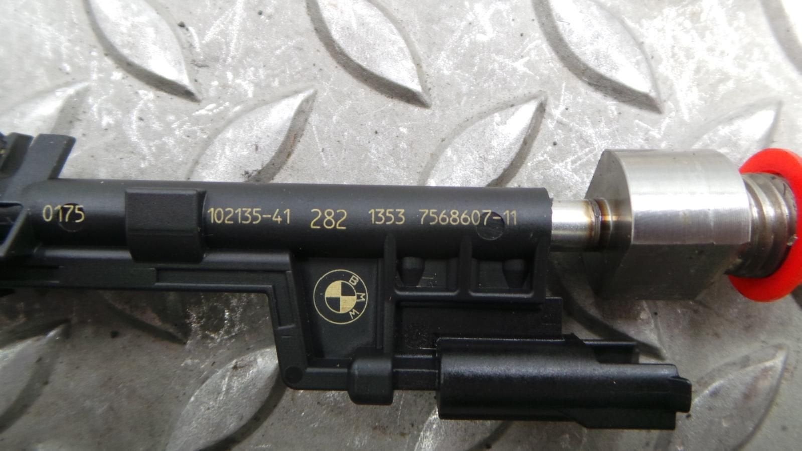 BMW 5 SERIES BRANDSTOF INJECTOR / VERSTUIVER 2010, Auto-onderdelen, Ophalen of Verzenden, Gebruikt, Stiba lid