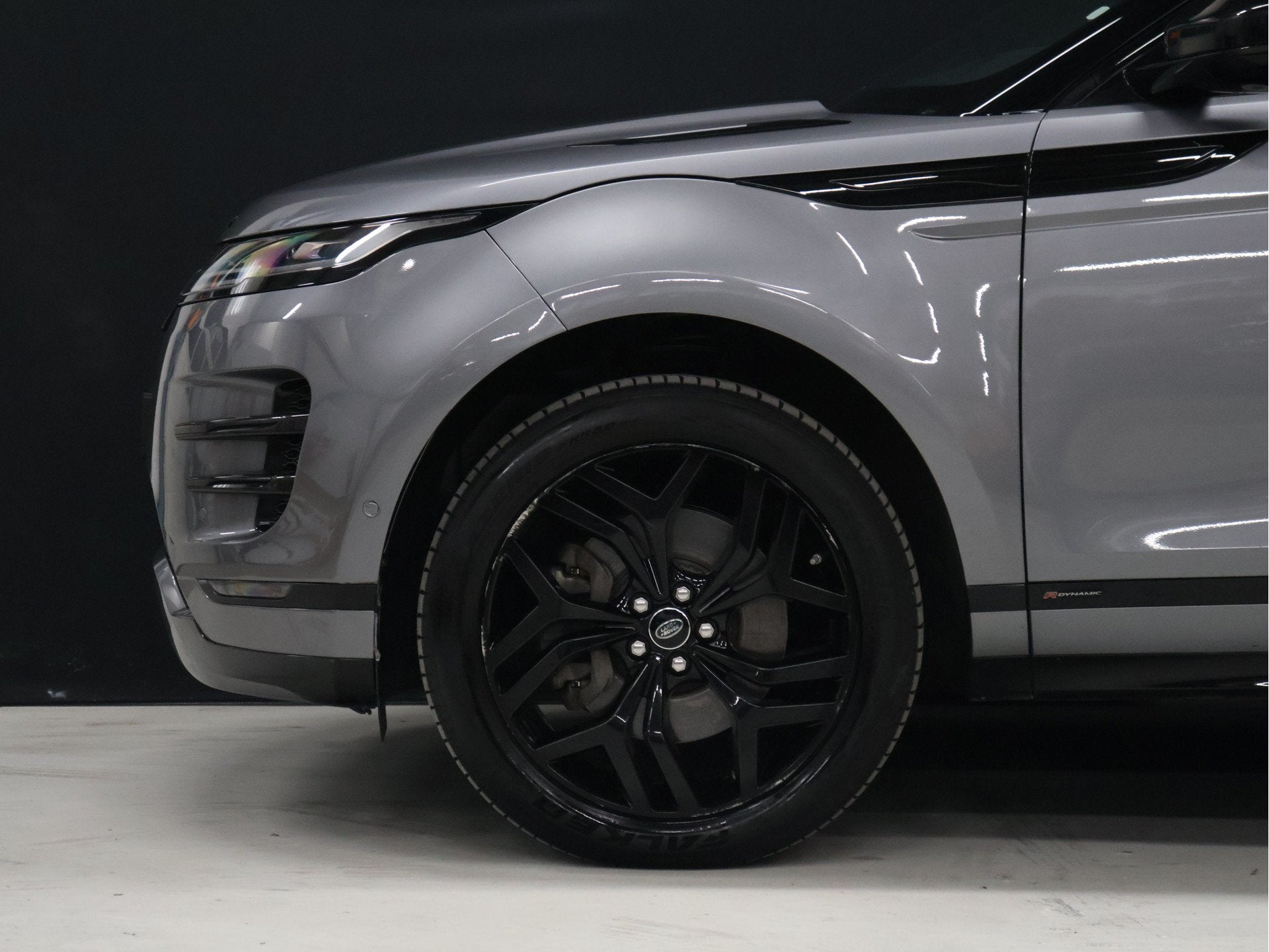 Land Rover Range Rover Evoque 1.5 P300e AWD R-Dynamic SE [SC, 309 pk, Zwart, Apple Carplay, Bedrijf