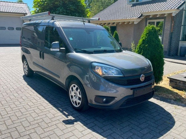 Fiat Doblò Cargo 1.4 CNG L2H1 MAXI CAMERA NAVI PDC, Auto's, Bestelauto's, Gebruikt, CNG (Aardgas), Origineel Nederlands, Handgeschakeld