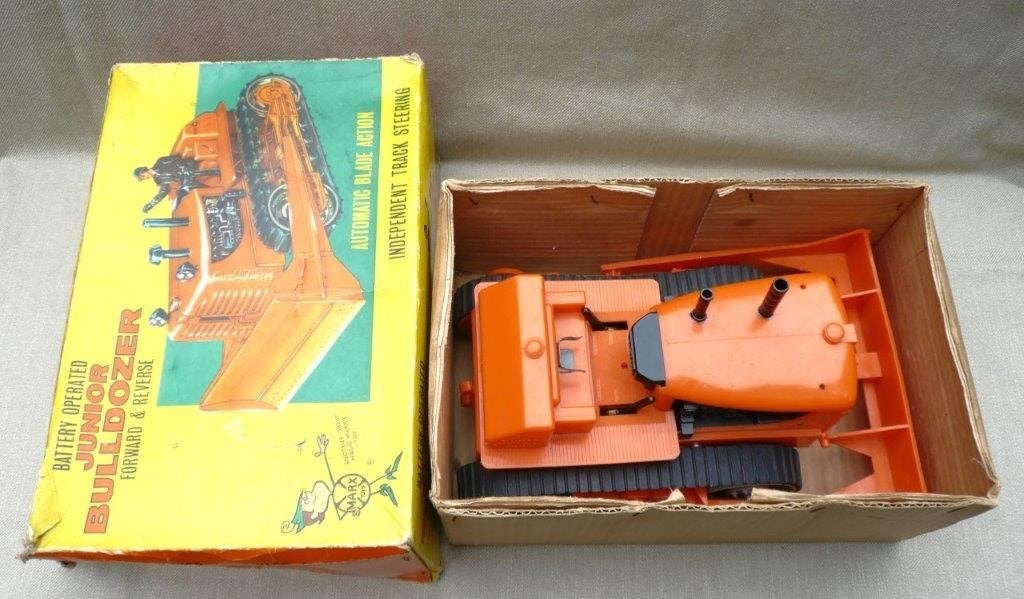 Marx HongKong Bulldozer jaren 60 1/18 hard kunststof., Antiek en Kunst, Antiek | Speelgoed, Ophalen of Verzenden