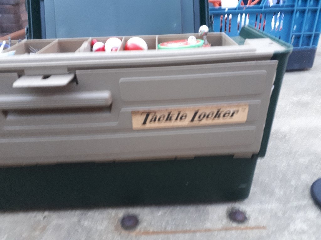 vis koffer vol, Ophalen, Zo goed als nieuw, Koffer of Tas