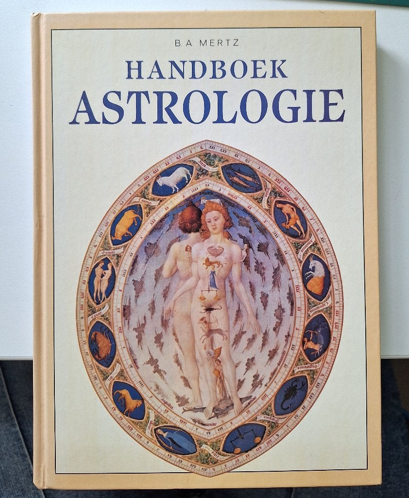 Handboek Astrologie, Achtergrond en Informatie, Astrologie, Zo goed als nieuw, B.A.Mertz
