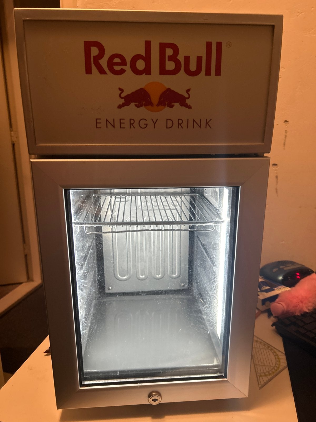 Red Bull mini koelkast - perfect voor drankjes ophalem, Ophalen of Verzenden, Minder dan 75 liter, Zonder vriesvak, Gebruikt