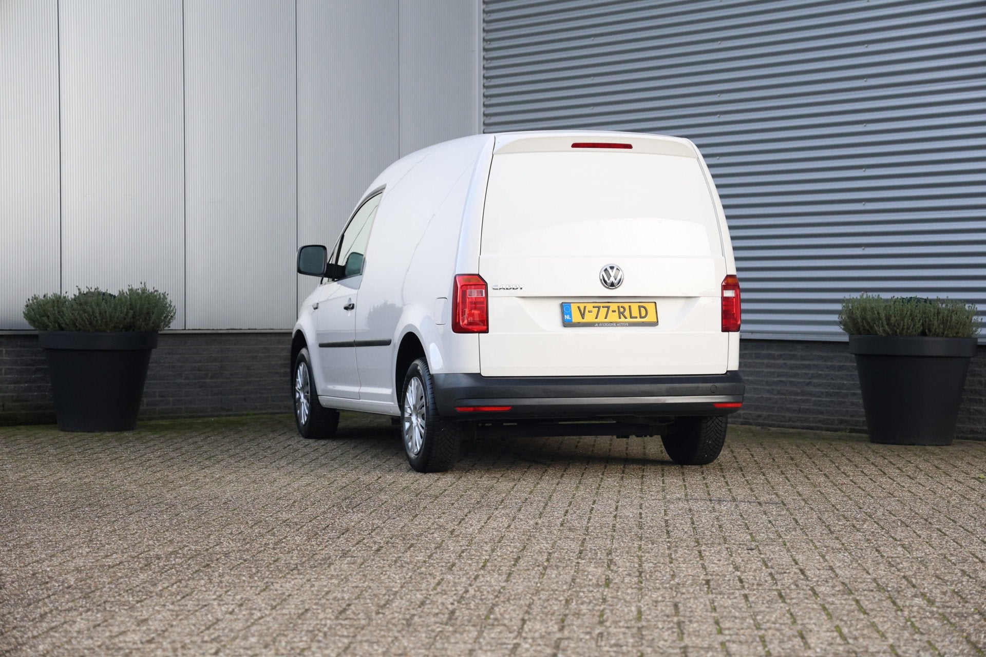 Volkswagen Caddy 1.2 TSI L1H1 BMT Airco|4S Band|Dealeronderh, Auto's, Voorwielaandrijving, Dealer onderhouden, Gebruikt, 4 cilinders
