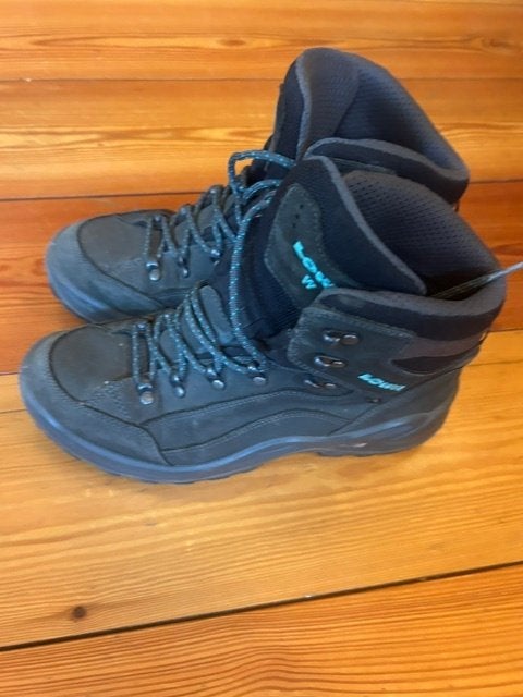 Wandelschoenen LOWA maat 42 Goretex, Kleding | Dames, Ophalen, Lowa, Zo goed als nieuw, Grijs