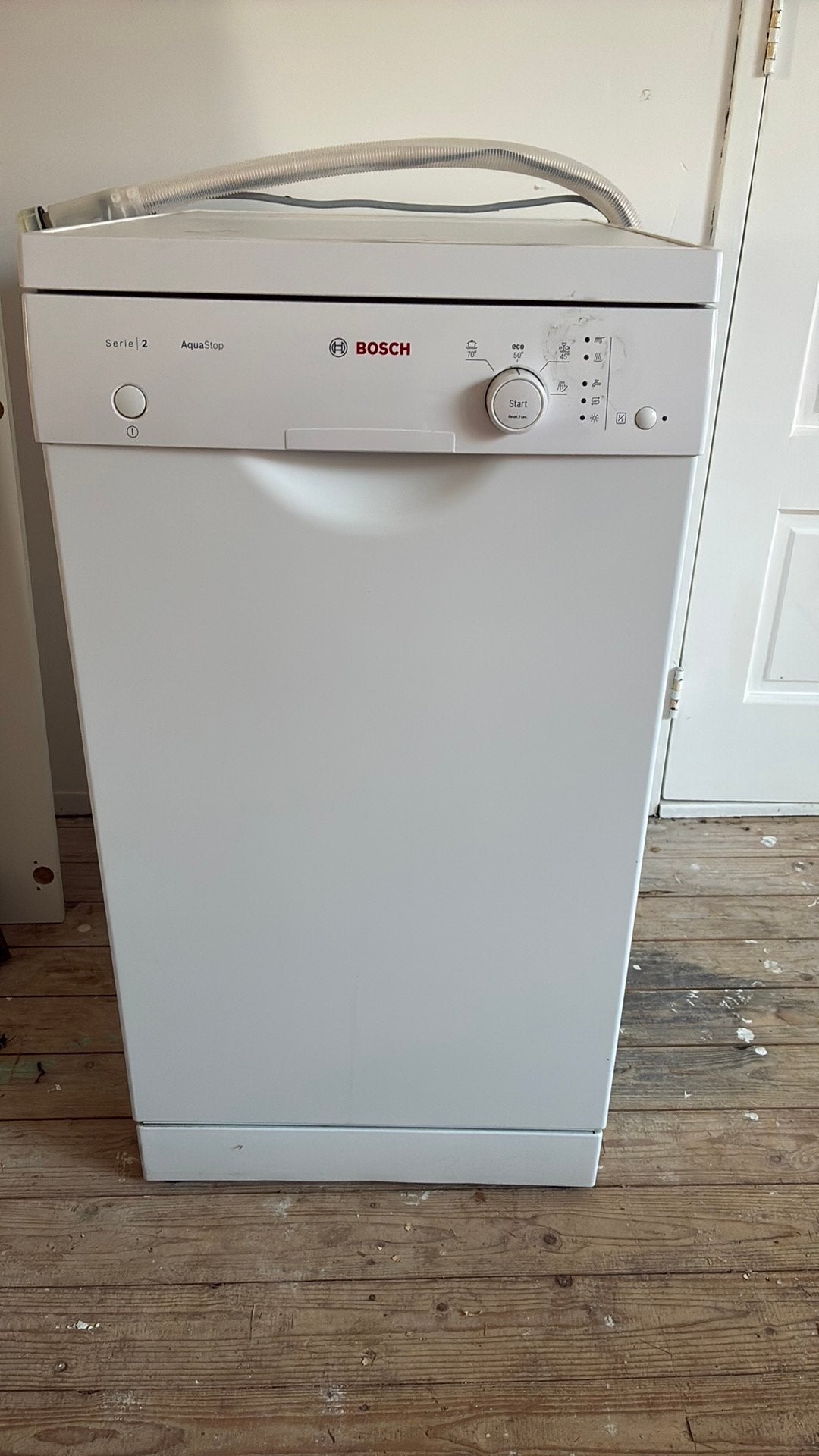 Bosch serie 2 smalle vaatwasmachine, Ophalen, Minder dan 85 cm, Zo goed als nieuw, 45 tot 60 cm