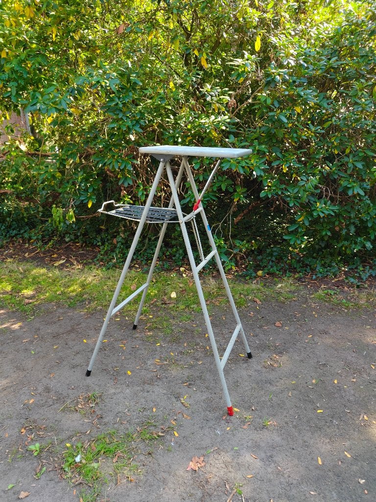 Negema projectortafel, Ophalen, Gebruikt, Onbekend, Negema Bussum