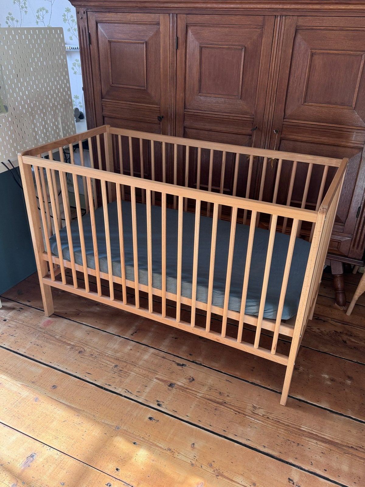 Houten Prénatal Ledikant + Julius Zöllner matras + Suite702