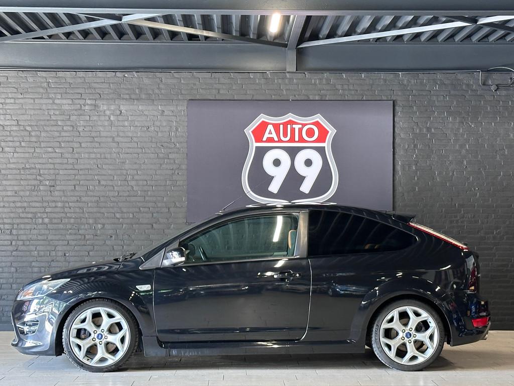 Ford Focus 2.5 ST AIRCO / CRUISE / RECARO / ELEKT RAMEN, Stof, Gebruikt, 11 km/l, Bedrijf
