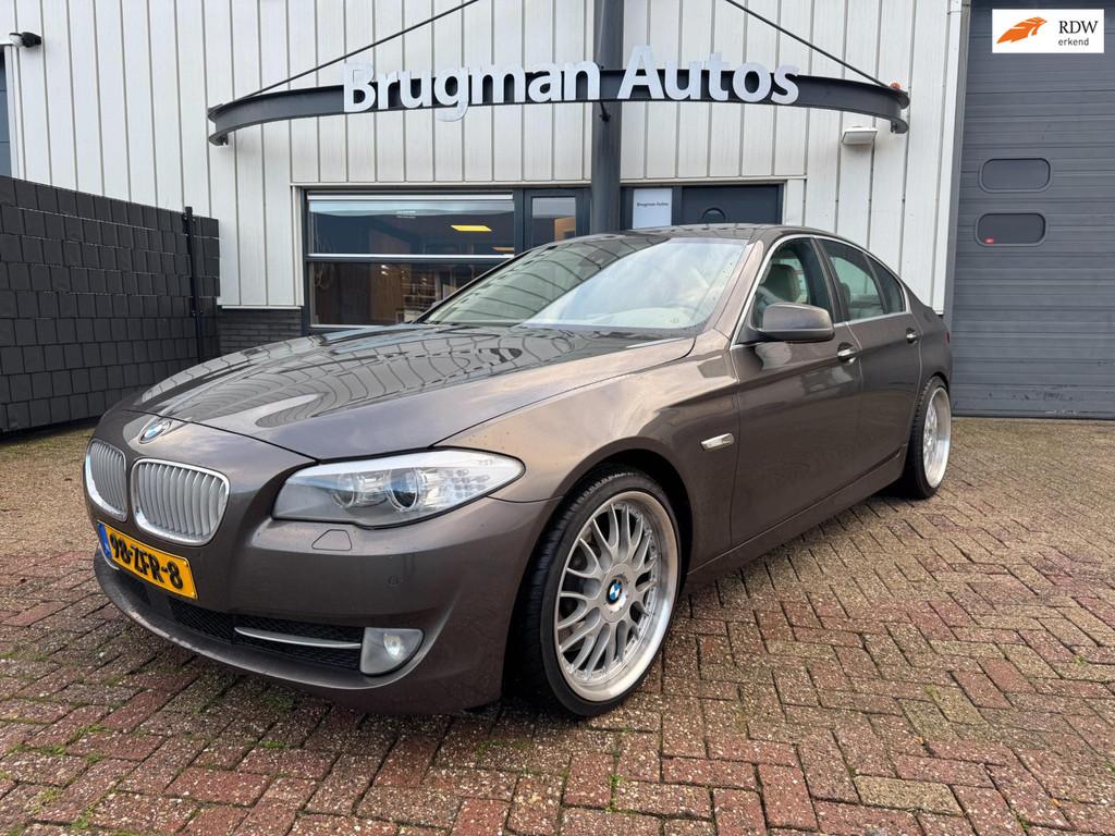 BMW 5-serie 550xi High Executive, Auto's, BMW, Automaat, Euro 5, Gebruikt, 4395 cc