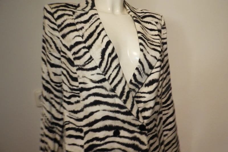 Elisabetta Franchi langere blazer animal print merk stof, Maat 38/40 (M), Zo goed als nieuw, Jasje, Meerkleurig