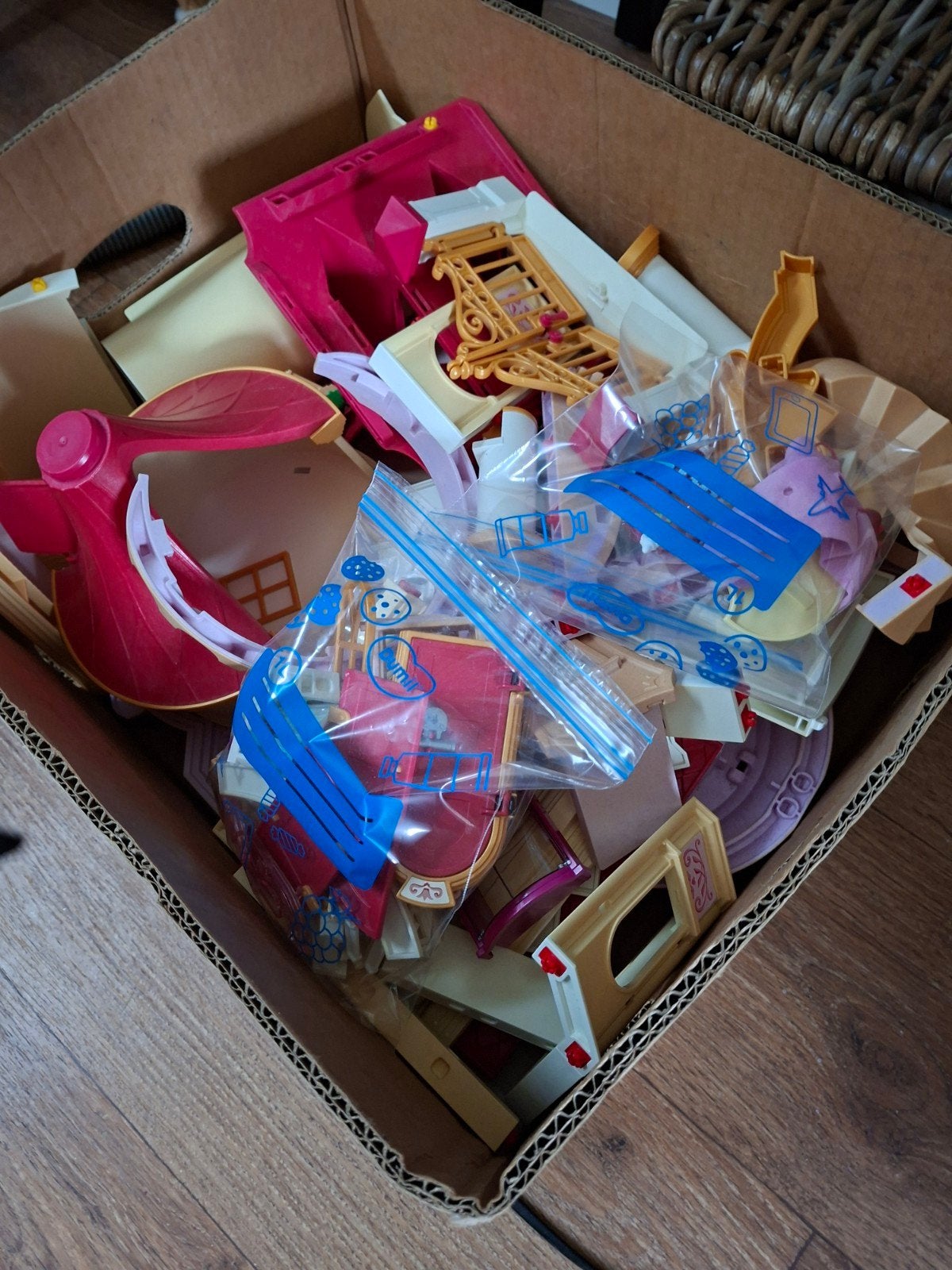 Grote doos vol Playmobil onderdelen - meer dan op foto's, Ophalen of Verzenden, Gebruikt