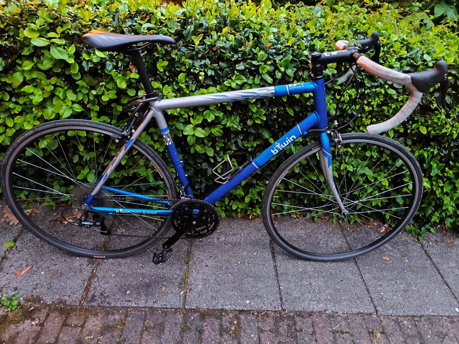 Btwin racefiets, blauw/grijs, 28 inch wielen, Ophalen of Verzenden