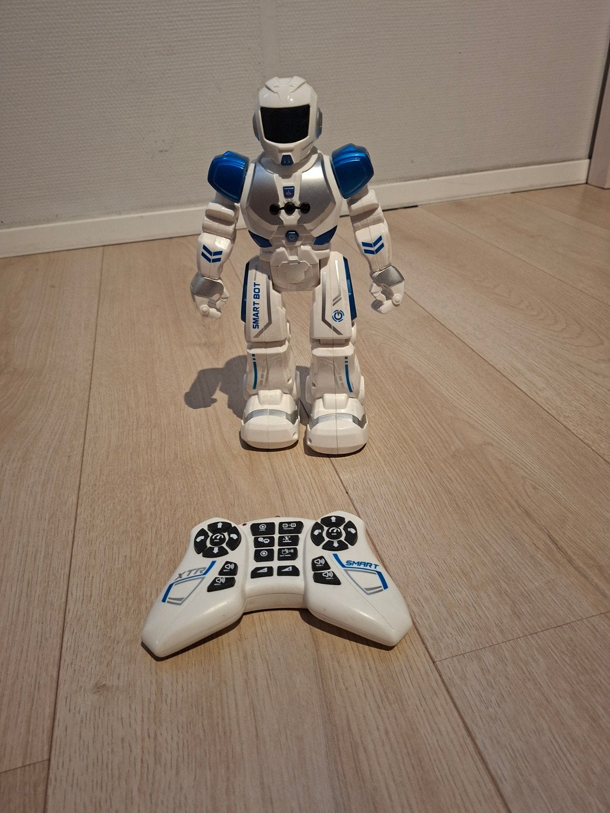 Smart Bot RC Robot met Afstandsbediening, Ophalen, Zo goed als nieuw