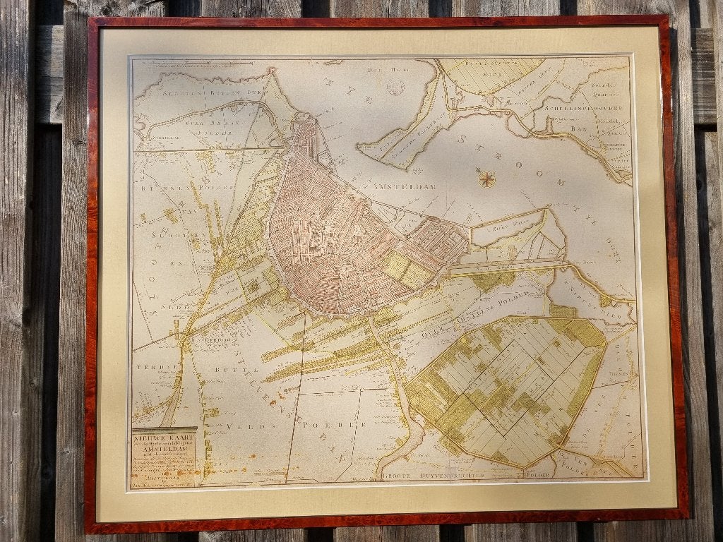 Antieke kaart Amsteldam, ingelijst met passe-partout, Achter glas, Ophalen of Verzenden, Landschap, Tekening