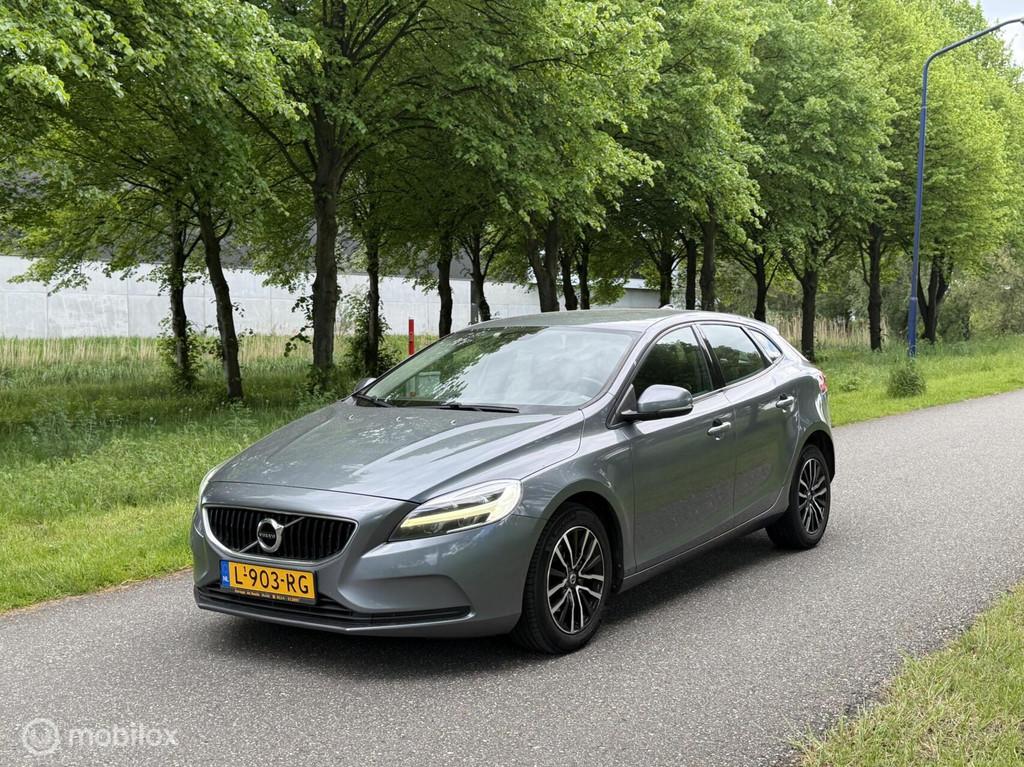 Volvo V40 2.0 D2 Inscription*PARKEERSENSOR*NAVI*CRUISE*AIRCO, Voorwielaandrijving, Gebruikt, 4 cilinders, 1969 cc