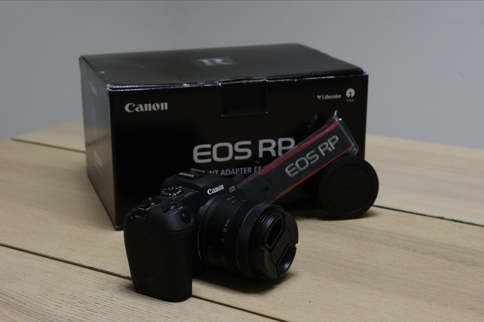 Canon EOS RP + RF 24-50mm + 2 Accu's - Complete Set, Audio, Tv en Foto, Canon, Ophalen of Verzenden, Zo goed als nieuw, Accu