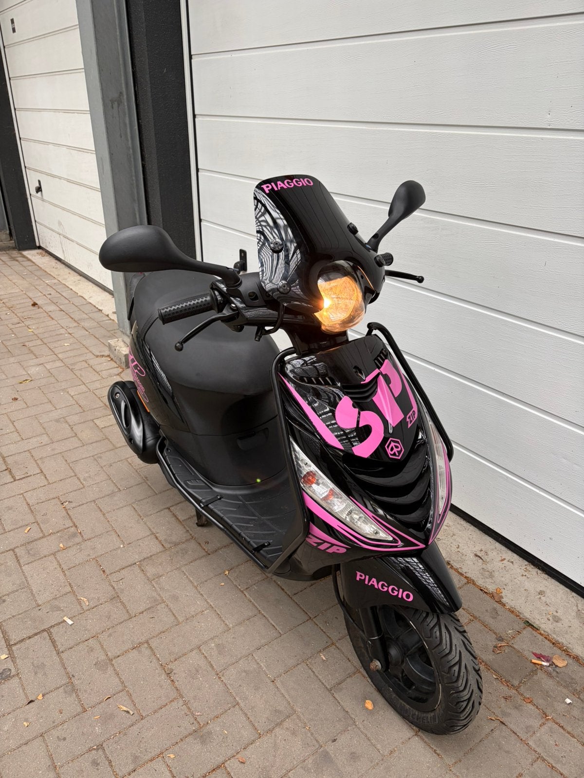 Piaggio zip brom 2017 12k km, Fietsen en Brommers, Ophalen of Verzenden, Zo goed als nieuw, Benzine, Zip