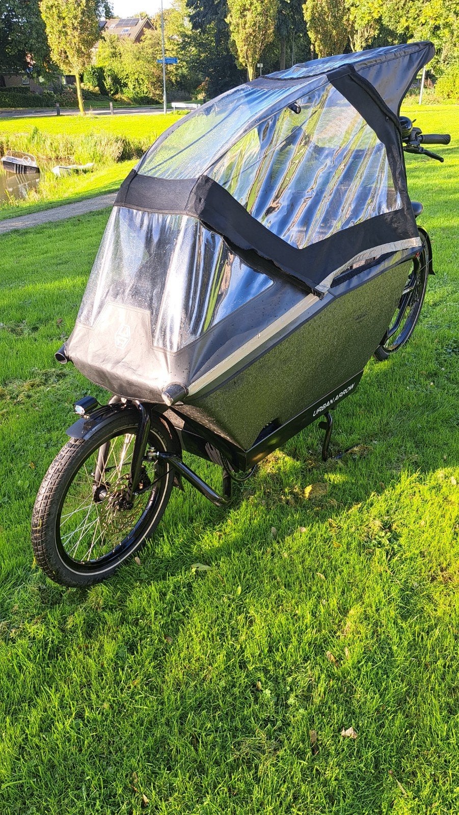 Urban Arrow Cargo Line Bakfiets - 2023 - Zo goed als nieuw, Fietsen en Brommers, Overige merken, Goederen, Ophalen of Verzenden