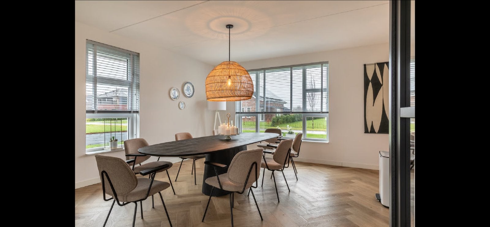 8 Eleonora Lynn stoelen met armleuning, Huis en Inrichting, Stoelen, Ophalen, Overige kleuren, Zo goed als nieuw, Stof