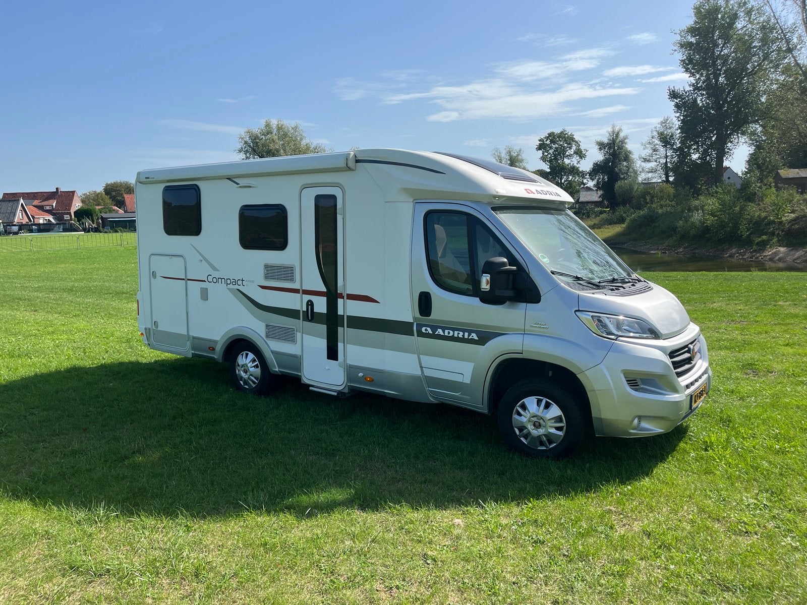 Adria Compact Axess SL, Ringverwarming, Fiat, Tot en met 3, 5 tot 6 meter