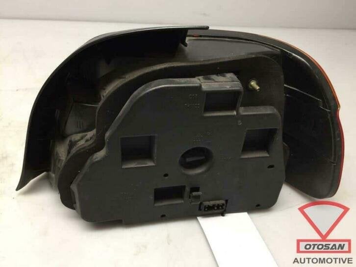 bmw 5 serie e39 1995 2000 achterlicht links 8358031, Petuelring 130
80788  Munich, DE, Gebruikt, Info@bmw.de, Ophalen of Verzenden