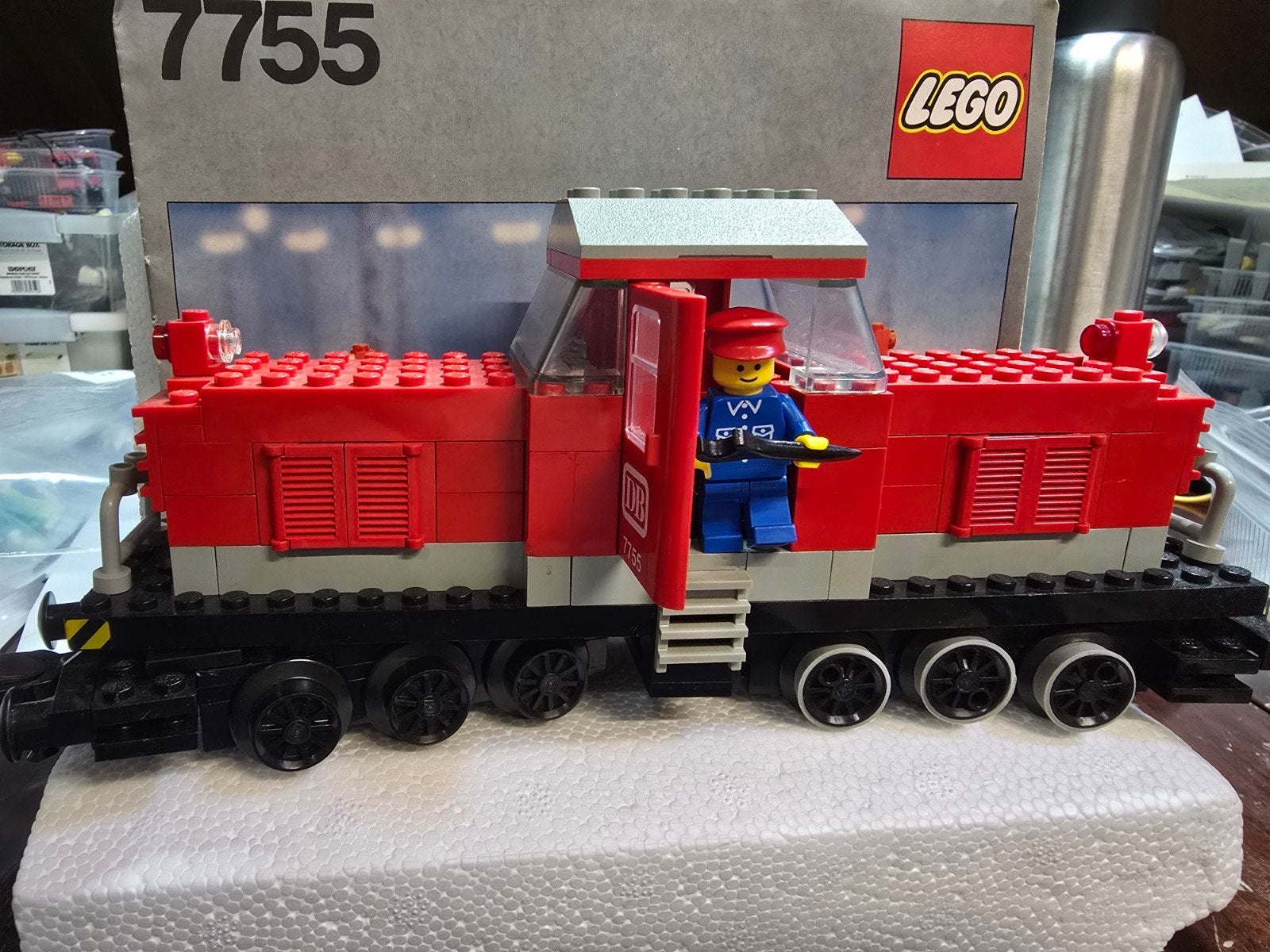 Lego Trein 7755 - Klassieke Diesellocomotief met Minifiguur, Overige thema's, Lego, Ophalen of Verzenden, Zo goed als nieuw