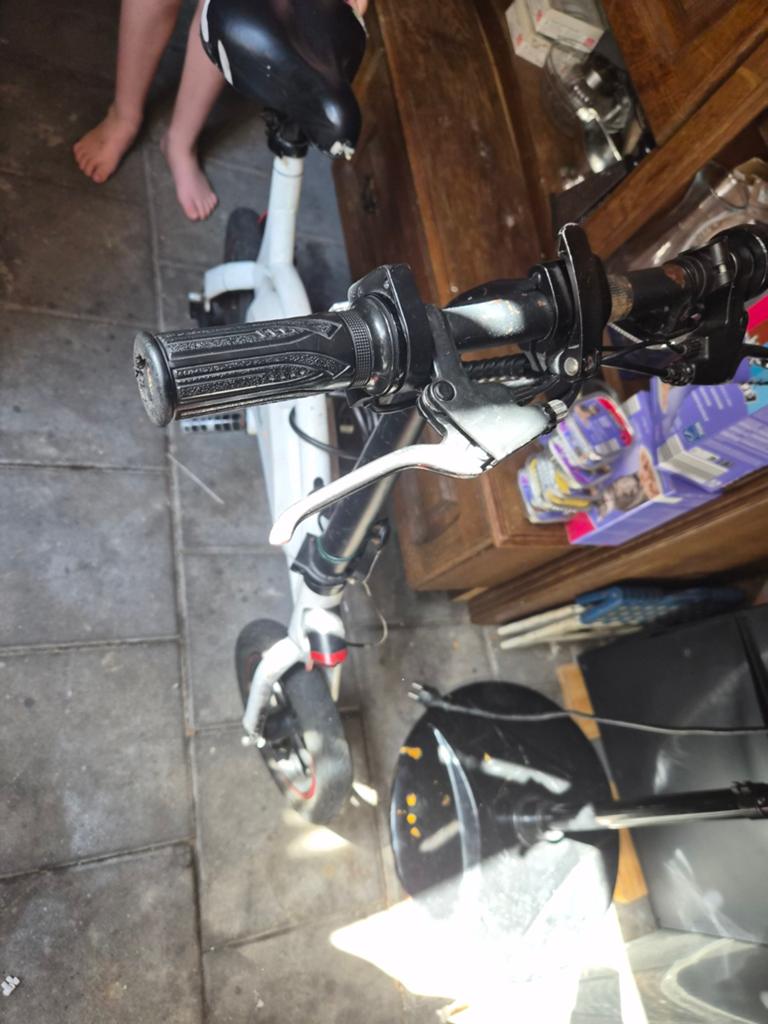 Moovway elektrische step - werkt perfect (zonder oplader), Ophalen of Verzenden, Gebruikt, 20 inch of meer, Overige merken