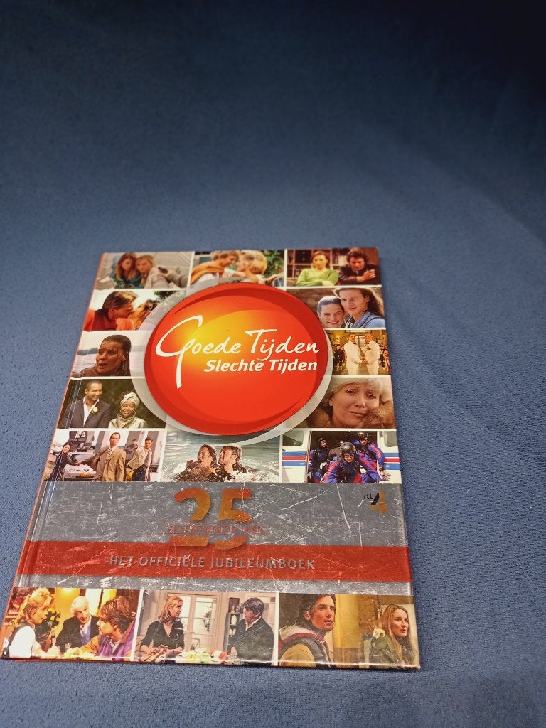 Goede Tijden Slechte Tijden (GTST) Jubileumboek 25 jaar, Ophalen of Verzenden, Zo goed als nieuw