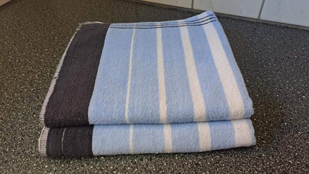 Set van twee vintage handdoeken, Huis en Inrichting, Blauw, Handdoek, Onbekend, Ophalen of Verzenden