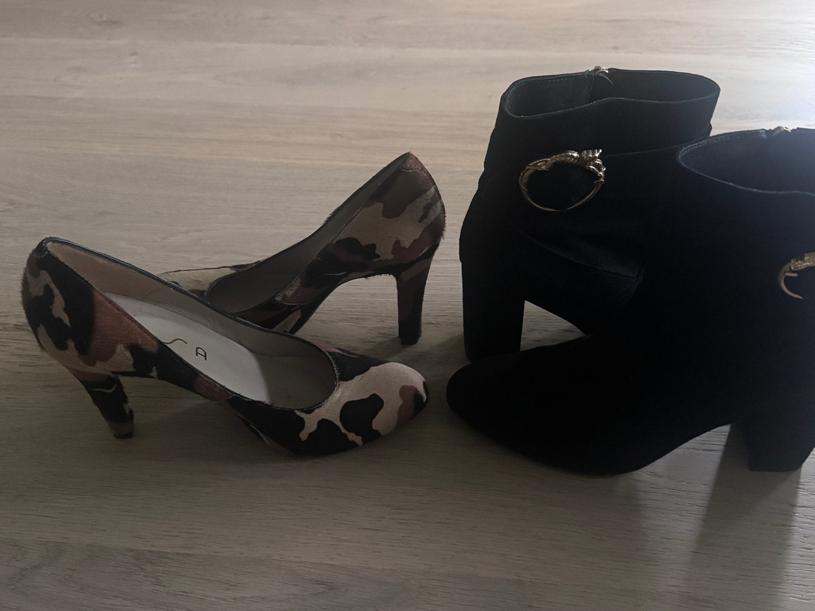4 paar zgan maat 39: Unisa, Paul Green, Fabienne, Kleding | Dames, Ophalen, Zo goed als nieuw, Zwart, Lage of Enkellaarzen