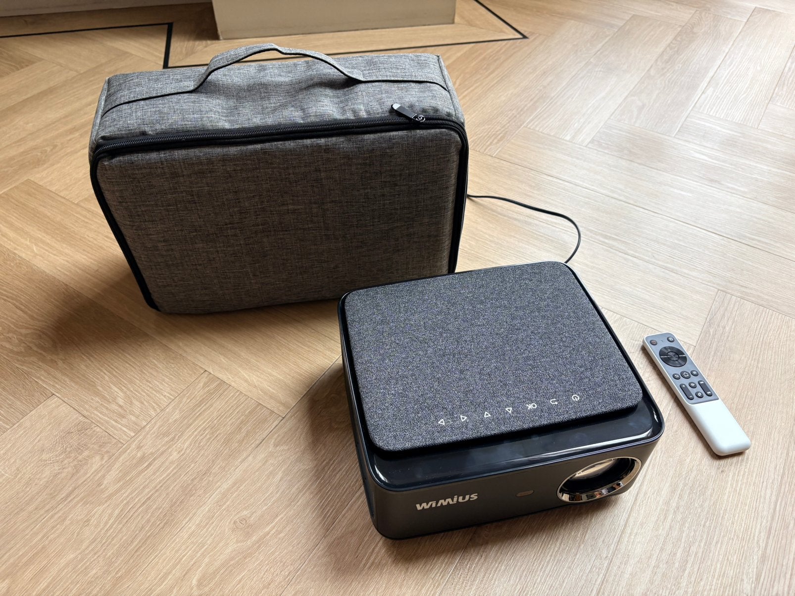 Wimius K1 - Projector - 1080p - Wifi en Bluetooth - LED, Ophalen, Wimius, LED, Zo goed als nieuw