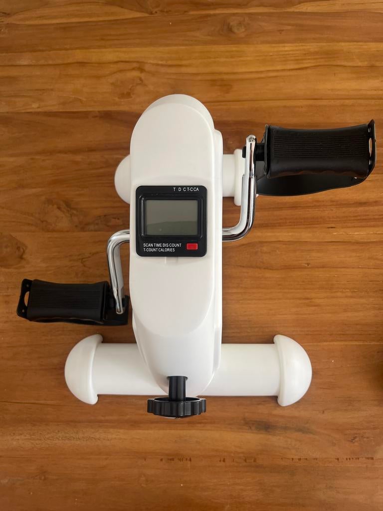 VirtuFit Mini Bike - Compacte Hometrainer, Ophalen, Kunststof, Armen, Zo goed als nieuw