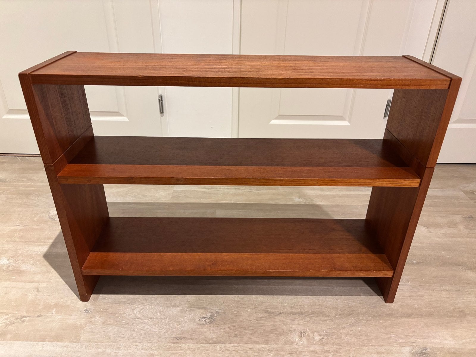 Houten vintage (wand)kastje, Huis en Inrichting, Kasten | Wandmeubels, Ophalen, Gebruikt, Minder dan 150 cm, Minder dan 100 cm