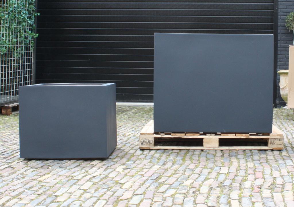 Grote vierkante bloembakken bloempot Fiberstone antraciet, Tuin en Terras, Ophalen, Overige materialen, Vierkant, Nieuw