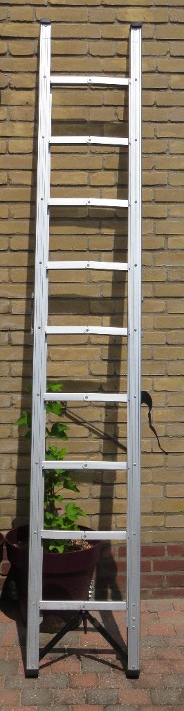 Invouwbare ladder, ladder met inklapbare sporten 250 cm, Ophalen, Zo goed als nieuw, Ladder, Opvouwbaar of Inschuifbaar