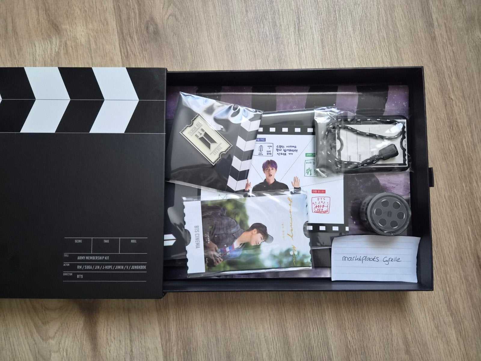 BTS Membership Kit 2019, Ophalen of Verzenden, Zo goed als nieuw, Overige typen