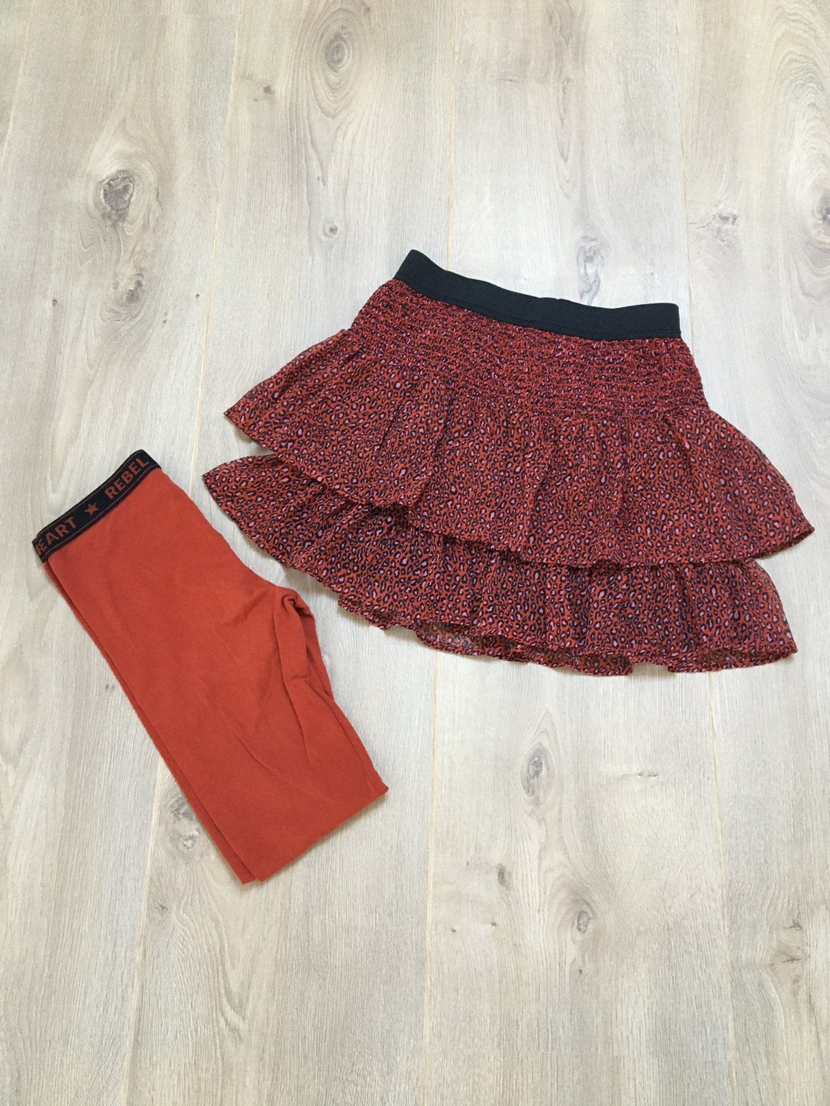 Superleuk setje Persival rokje+ legging  mt 140 146, Ophalen of Verzenden, Zo goed als nieuw