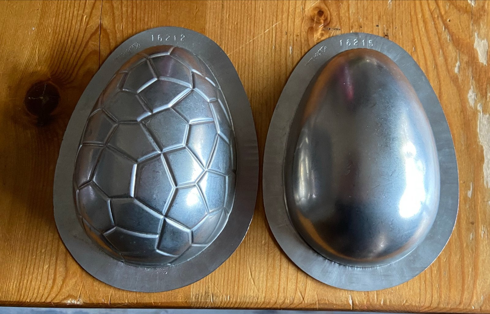 Vintage chocoladevormen voor paaseieren (2 stuks), Ophalen of Verzenden