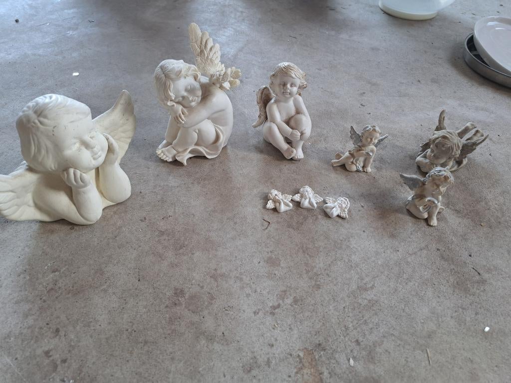 Set van 9 Engelen Beeldjes - Decoratieve Engeltjes, Verzamelen, Beelden en Beeldjes, Zo goed als nieuw, Ophalen of Verzenden