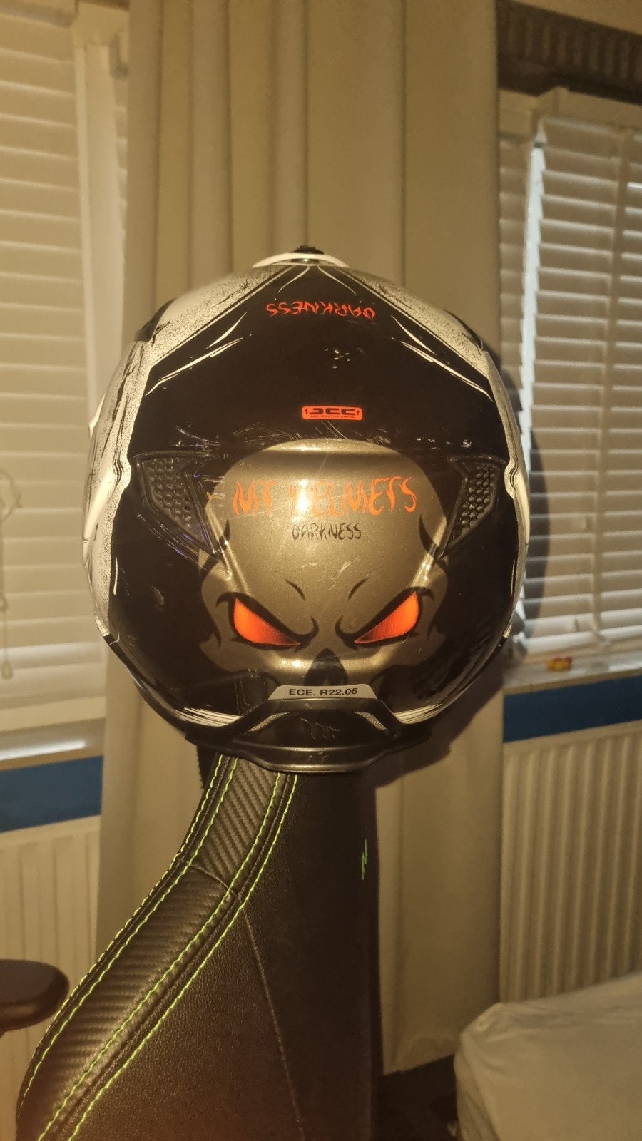 MT Helmets Streetfighter Darkness helm - Maat M, Motoren, M, Tweedehands, Ophalen, Overige merken