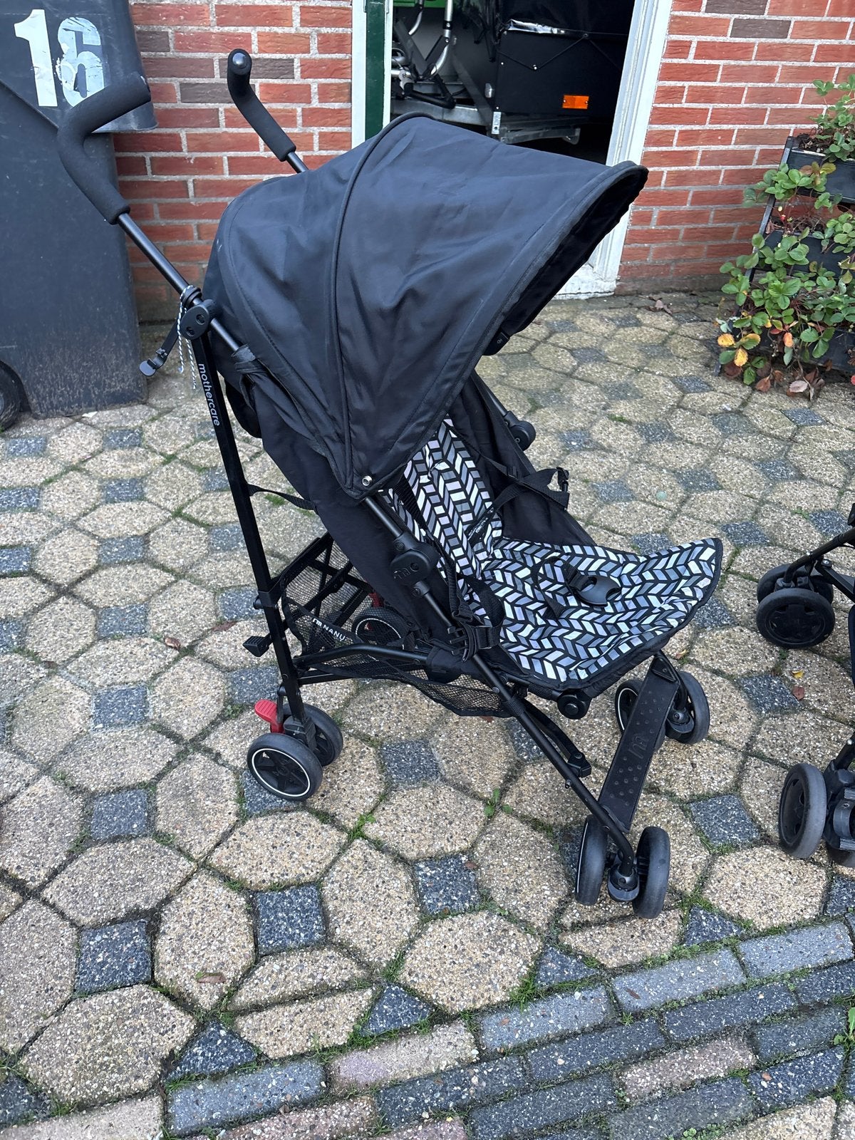 Nette Mothercare Nanu kinderwagen met zonnekap, Ophalen of Verzenden, Gebruikt, Overige merken, Verstelbare rugleuning