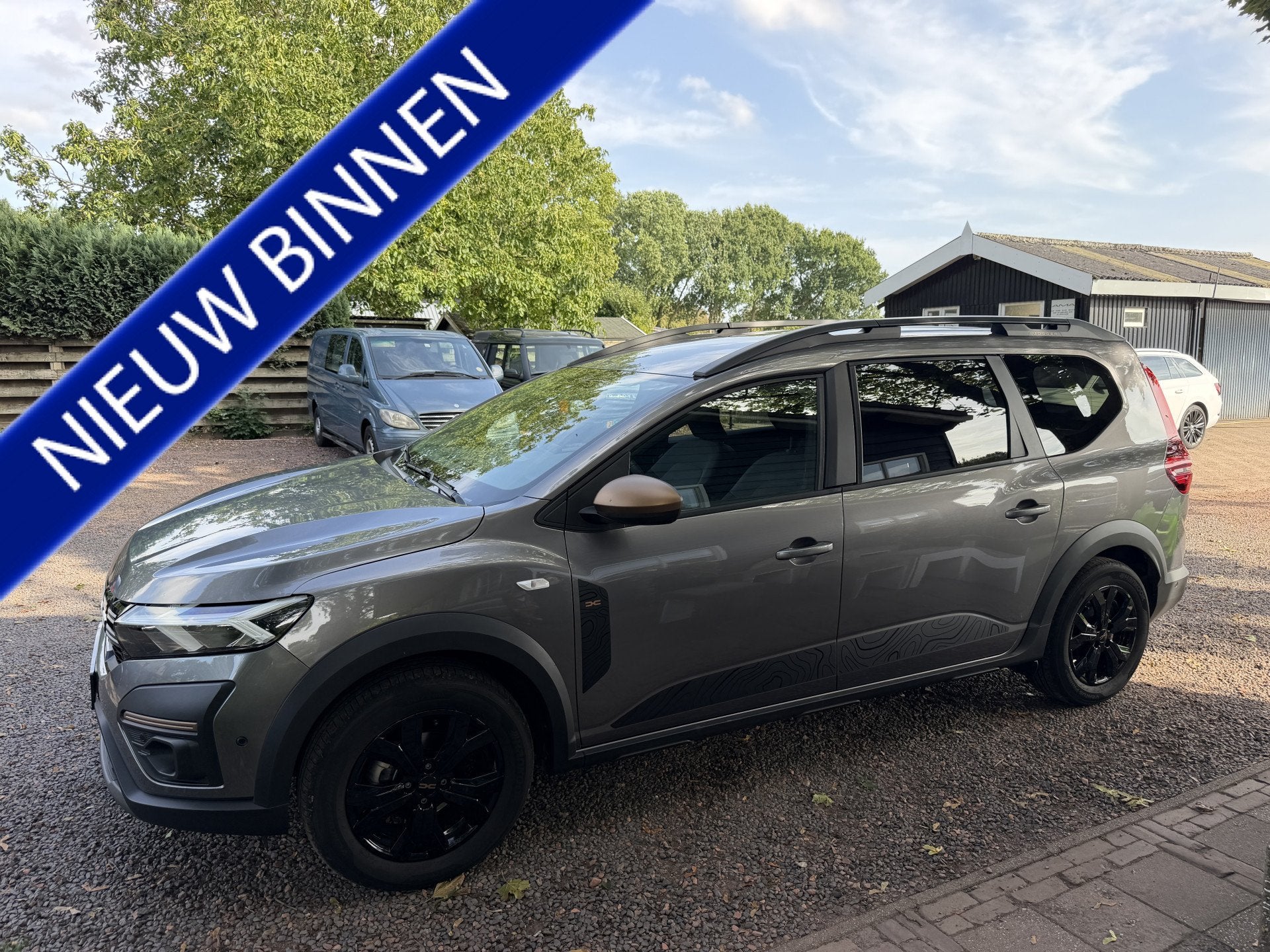 Dacia Jogger 1.0 TCe 100 ECO-G Extreme LPG|CAM|PDC|CARPL|12-, Voorwielaandrijving, Dealer onderhouden, Gebruikt, Euro 6